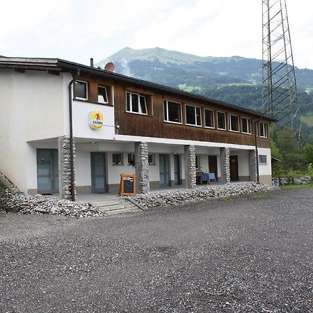 Хостел Sporti Grusch Екстер'єр фото
