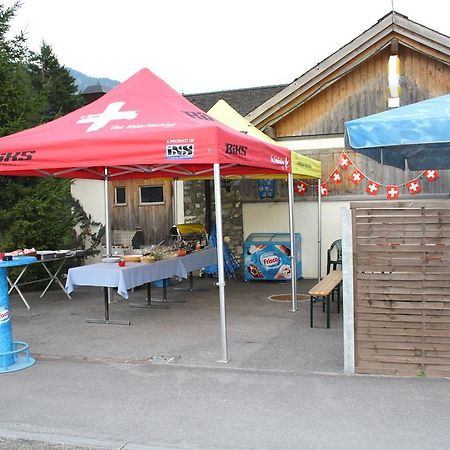 Хостел Sporti Grusch Екстер'єр фото